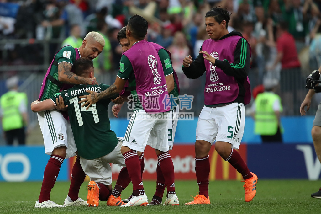 郭艾伦赛点兑现,利物浦淘汰利雅得新月晋级四强,主帅激动落泪(阿布扎比艾因vs利雅得新月)